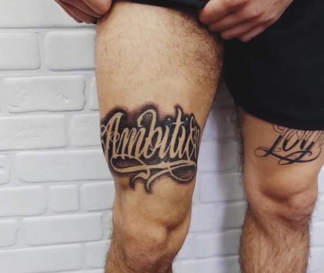 Calligraphy thigh piece