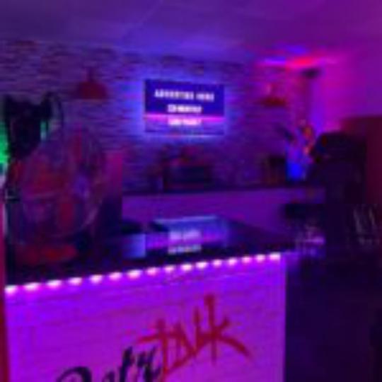 80s neon vibes