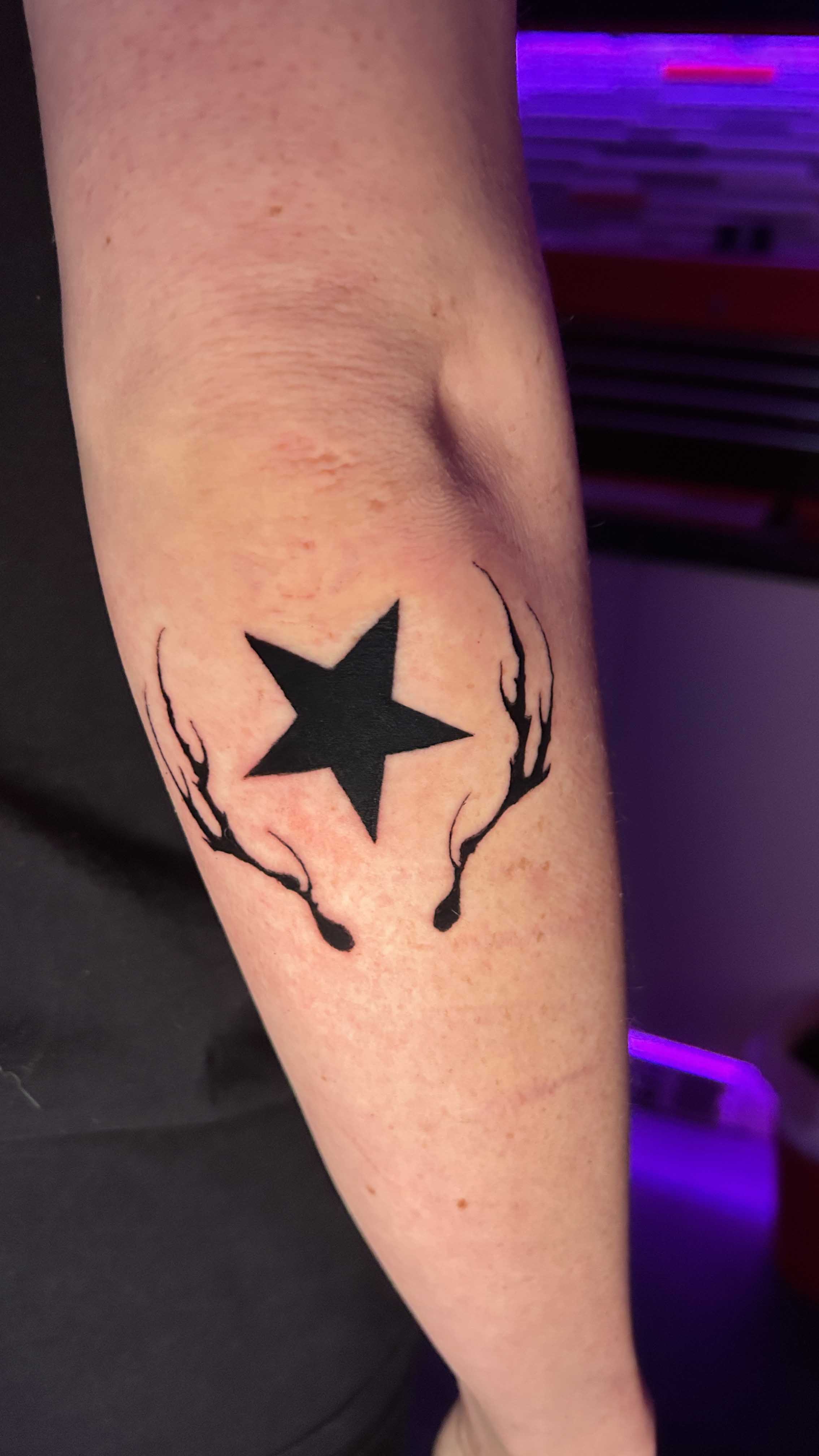 Disco elysium style tattoo